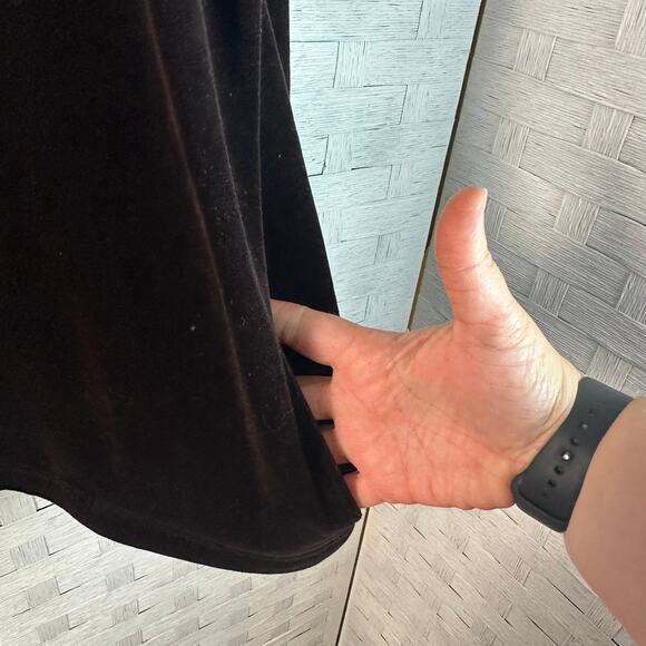 Zenergy by Chico’s velvet jacket, dark brown, gold & silver sequence zip front - Picture 4 of 10